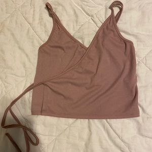 criss cross low neck crop top